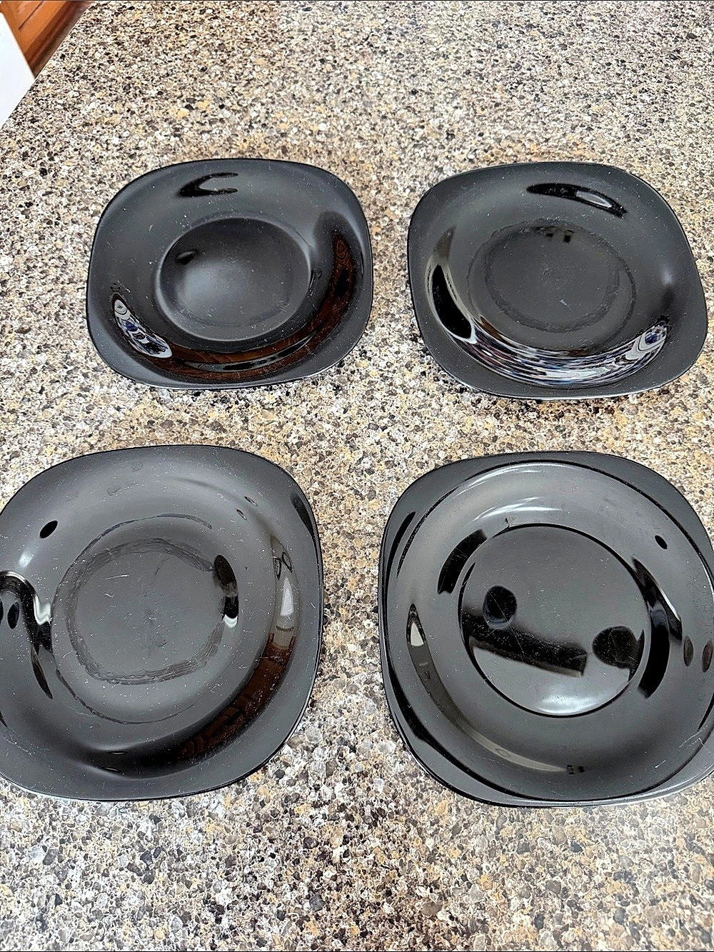Corelle Coordinates Black Glass Dinnerware Set of 4